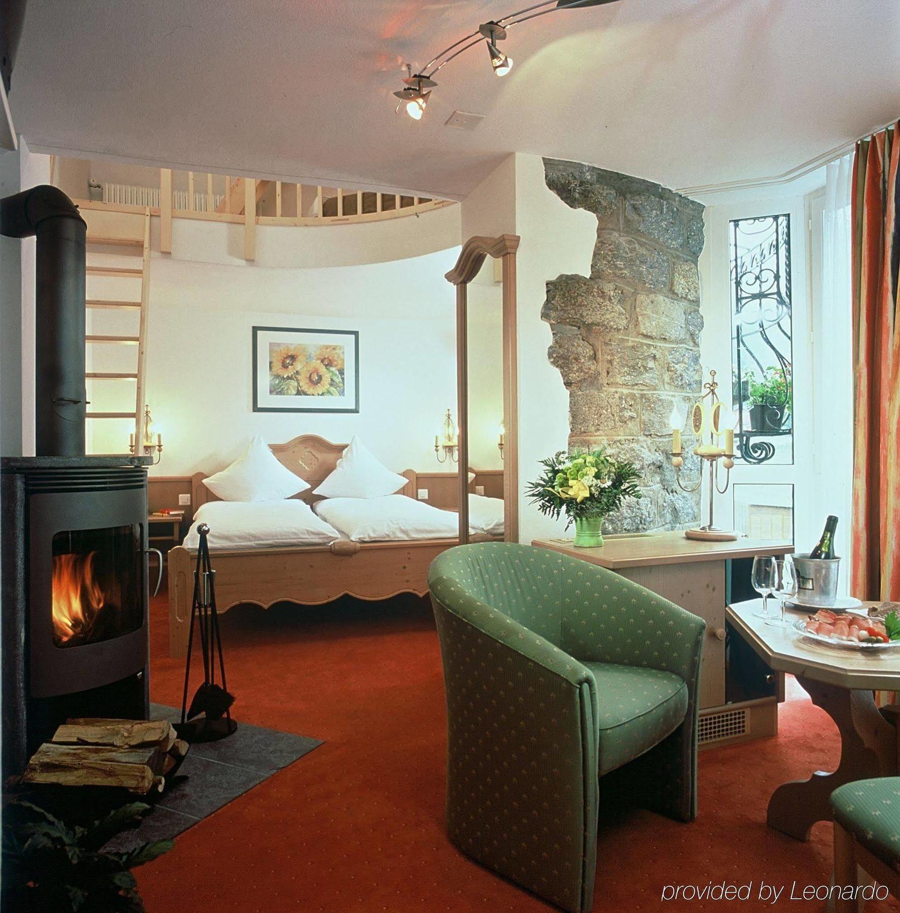 Lifestyle & Spa Hotel Graecherhof Grächen Szoba fotó